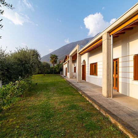 Villa Casa Degli Ulivi à Sale Marasino Extérieur photo